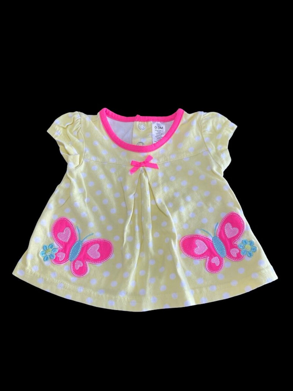 👣 10/$25 - Yellow/White Polka Dot Tee w/ Butterfly Appliques